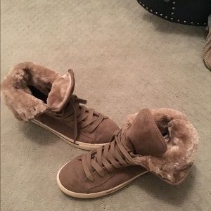 Mossimo high tops with fur. Lightly worn